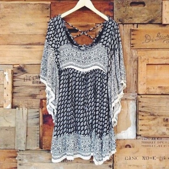 Dresses & Skirts - 👛 BLACK & WHITE BOHO DRESS 👛